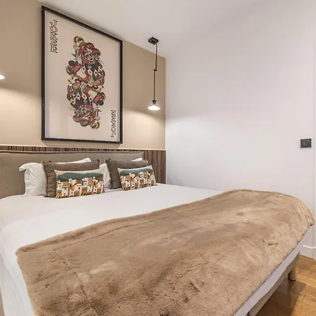 Apartment Quinte Flush Paris